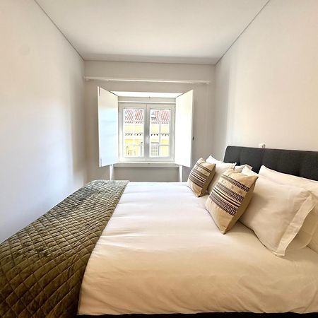 Made For The City Lovers- Urban Charm In Chiado Lisboa Ngoại thất bức ảnh